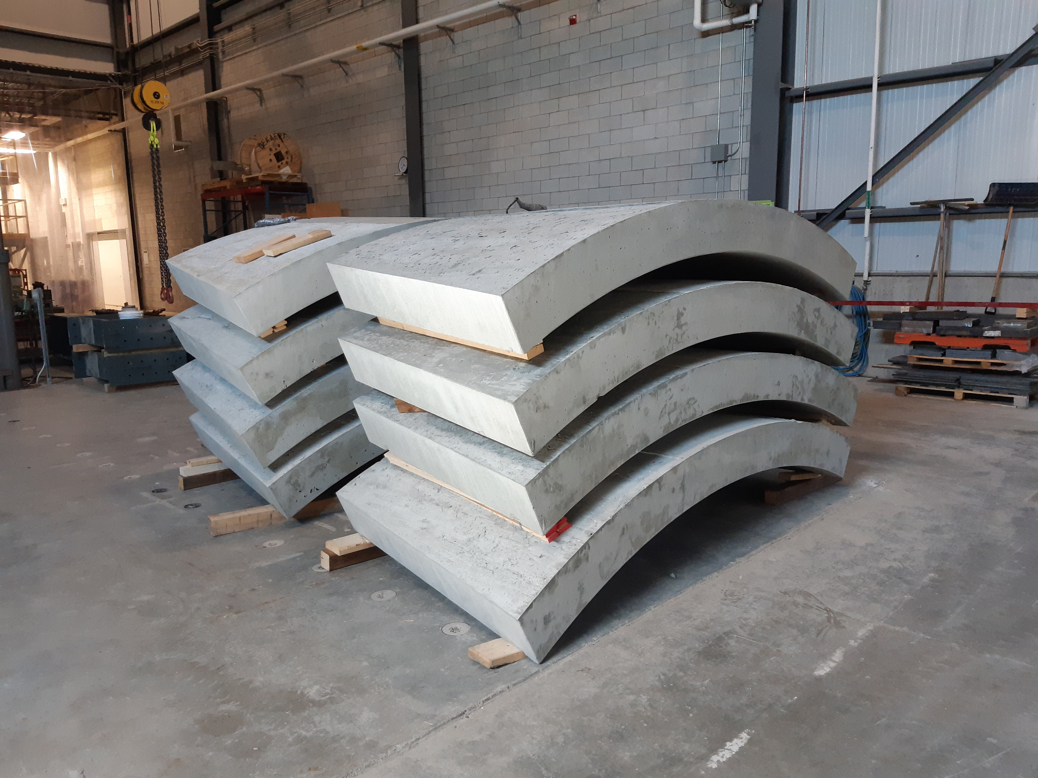 GFRP-reinforced precast tunnel lining segments